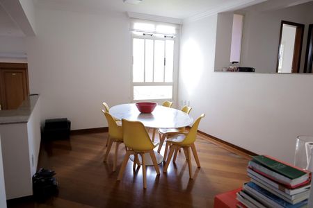 Apartamento à venda com 165m², 3 quartos e 2 vagas Apartamento à venda com 165m², 3 quartos e 2 vagasCopa