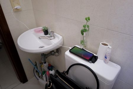 Apartamento à venda com 165m², 3 quartos e 2 vagas Apartamento à venda com 165m², 3 quartos e 2 vagasBanheiro de Serviço