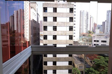 Apartamento à venda com 165m², 3 quartos e 2 vagas Apartamento à venda com 165m², 3 quartos e 2 vagasSacada sala 1