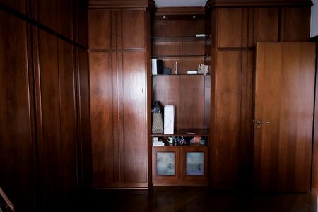 Apartamento à venda com 165m², 3 quartos e 2 vagas Apartamento à venda com 165m², 3 quartos e 2 vagasQuarto 1