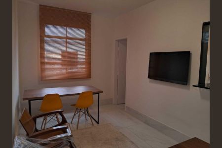 Apartamento para alugar com 40m², 1 quarto e 1 vagaSala