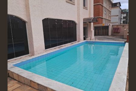Apartamento para alugar com 40m², 1 quarto e 1 vagaPiscina