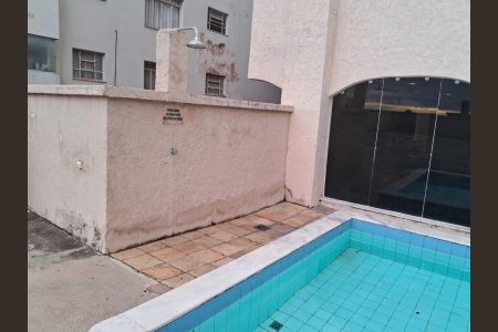 Apartamento para alugar com 40m², 1 quarto e 1 vagaPiscina
