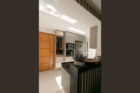 Apartamento para alugar com 98m², 2 quartos e 2 vagas Apartamento para alugar com 98m², 2 quartos e 2 vagasCozinha