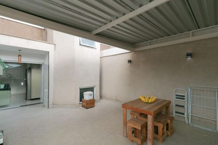 Apartamento para alugar com 98m², 2 quartos e 2 vagas Apartamento para alugar com 98m², 2 quartos e 2 vagasÁrea de Serviço