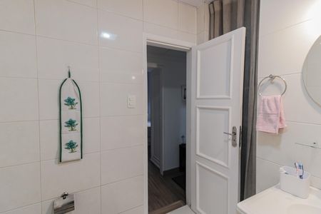 Apartamento à venda com 83m², 2 quartos e sem vagaBanheiro Social