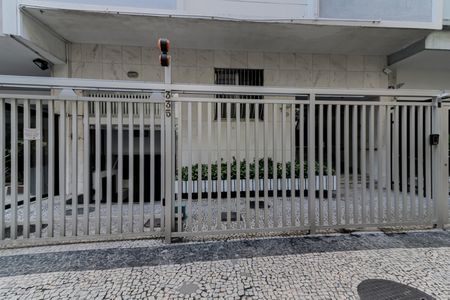 Apartamento à venda com 83m², 2 quartos e sem vagaFachada