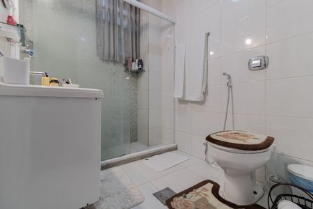 Apartamento à venda com 83m², 2 quartos e sem vagaBanheiro Social