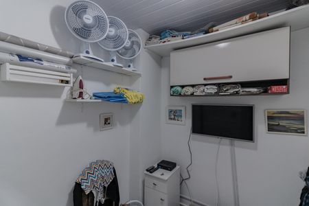 Apartamento à venda com 83m², 2 quartos e sem vagaQuarto de Serviço