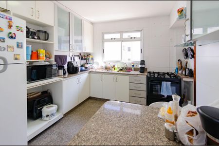 Apartamento à venda com 162m², 4 quartos e 3 vagasCozinha