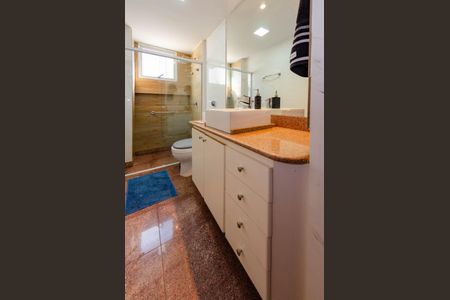 Apartamento à venda com 162m², 4 quartos e 3 vagasBanheiro