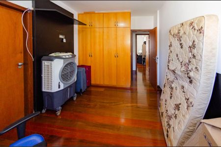 Apartamento à venda com 162m², 4 quartos e 3 vagasSuíte 1