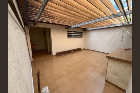 Casa à venda com 140m², 2 quartos e 2 vagas Casa à venda com 140m², 2 quartos e 2 vagasFoto 04