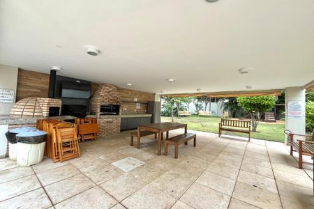 Apartamento à venda com 170m², 3 quartos e 3 vagasÁrea comum - Churrasqueira