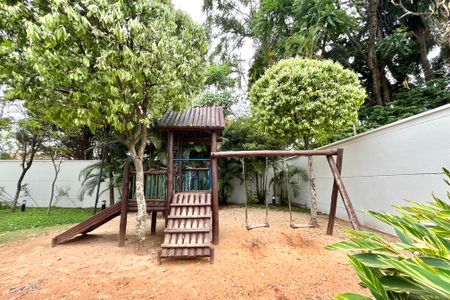 Apartamento à venda com 170m², 3 quartos e 3 vagasÁrea comum - Playground