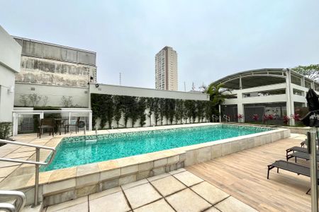 Apartamento à venda com 170m², 3 quartos e 3 vagasÁrea comum - Piscina