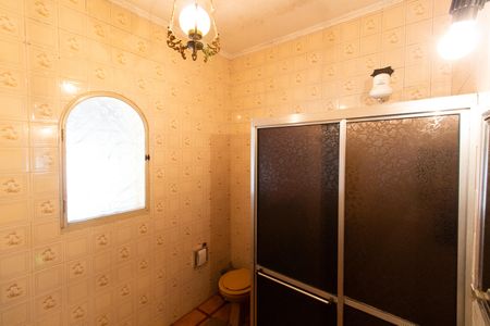 Casa de condomínio à venda com 348m², 2 quartos e 10 vagas Casa de condomínio à venda com 348m², 2 quartos e 10 vagasBanheiro Suíte