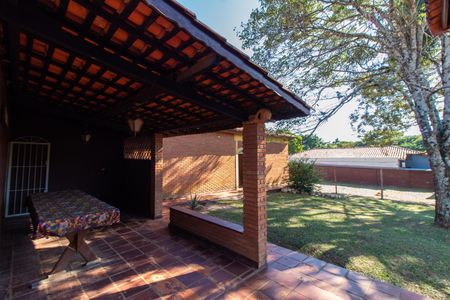 Casa de condomínio à venda com 348m², 2 quartos e 10 vagas Casa de condomínio à venda com 348m², 2 quartos e 10 vagasÁrea de Serviço
