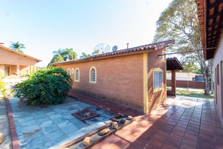 Casa de condomínio à venda com 348m², 2 quartos e 10 vagas Casa de condomínio à venda com 348m², 2 quartos e 10 vagasÁrea comum