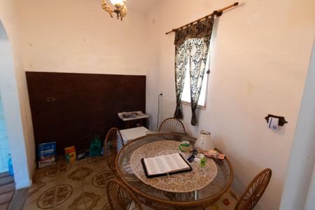 Casa de condomínio à venda com 348m², 2 quartos e 10 vagas Casa de condomínio à venda com 348m², 2 quartos e 10 vagasBanheiro Suíte 2