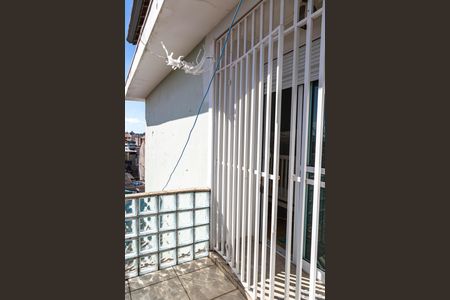 Casa à venda com 279m², 4 quartos e 4 vagas Casa à venda com 279m², 4 quartos e 4 vagasVista/Quarto 1