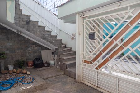 Casa à venda com 279m², 4 quartos e 4 vagas Casa à venda com 279m², 4 quartos e 4 vagasÁrea comum