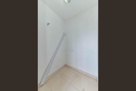 Apartamento à venda com 93m², 2 quartos e 1 vagaLavanderia - Despensa