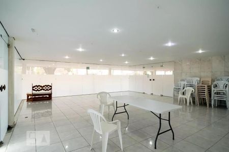 Apartamento à venda com 93m², 2 quartos e 1 vagaArea Comum