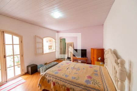 Casa à venda com 455m², 5 quartos e 2 vagasSuite master