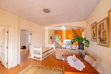 Casa à venda com 455m², 5 quartos e 2 vagasSala