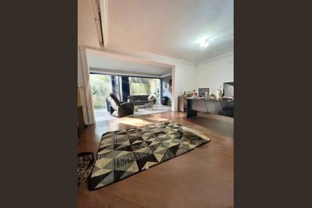 Casa à venda com 250m², 2 quartos e sem vagaFoto 04