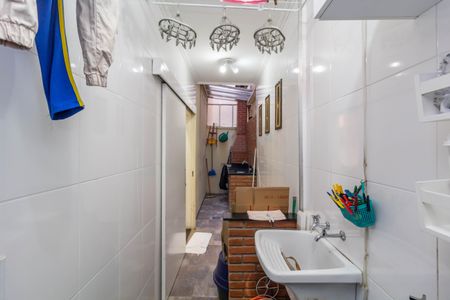 Casa de condomínio à venda com 73m², 2 quartos e 1 vaga Casa de condomínio à venda com 73m², 2 quartos e 1 vagaÁrea de Serviço - Churrasqueira