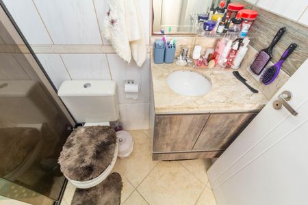 Casa de condomínio à venda com 73m², 2 quartos e 1 vaga Casa de condomínio à venda com 73m², 2 quartos e 1 vagaBanheiro