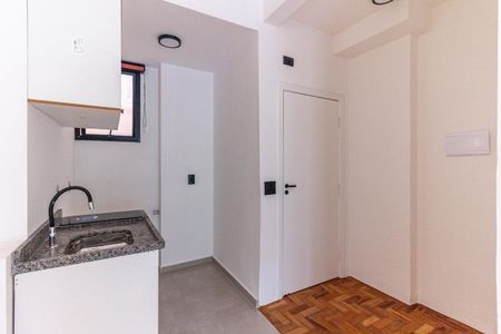 Studio para alugar com 29m², 1 quarto e sem vaga Studio para alugar com 29m², 1 quarto e sem vagaCozinha