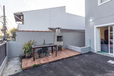 Casa para alugar com 150m², 3 quartos e 1 vagavaranda