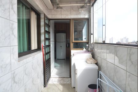 Apartamento à venda com 77m², 2 quartos e 2 vagasÁrea de Serviço