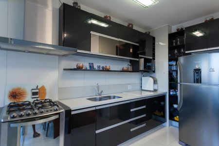 Apartamento para alugar com 75m², 2 quartos e 2 vagasCozinha