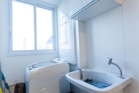 Apartamento para alugar com 75m², 2 quartos e 2 vagasÁrea de Serviço