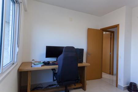 Apartamento para alugar com 75m², 2 quartos e 2 vagasSuíte 1