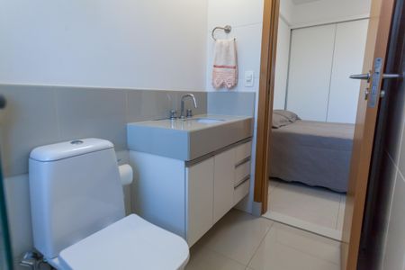 Apartamento para alugar com 75m², 2 quartos e 2 vagasBanheiro da Suíte 2