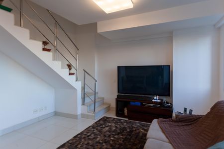 Apartamento para alugar com 75m², 2 quartos e 2 vagasSala