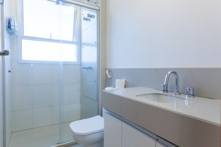 Apartamento para alugar com 75m², 2 quartos e 2 vagasBanheiro da Suíte 2