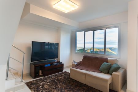 Apartamento para alugar com 75m², 2 quartos e 2 vagasSala