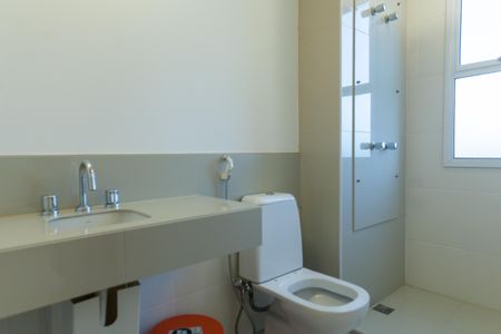 Apartamento para alugar com 75m², 2 quartos e 2 vagasBanheiro da Suíte 1