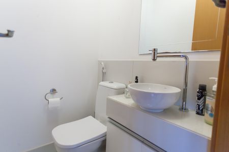 Apartamento para alugar com 75m², 2 quartos e 2 vagasLavabo