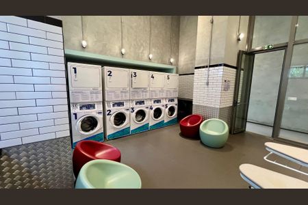 Studio à venda com 24m², 1 quarto e sem vaga Studio à venda com 24m², 1 quarto e sem vagaLavanderia