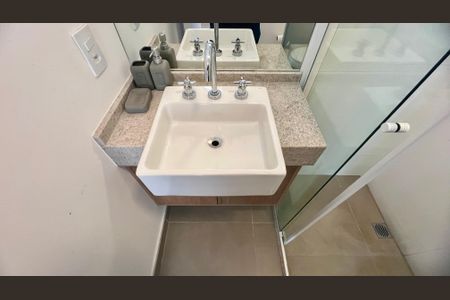 Studio à venda com 24m², 1 quarto e sem vaga Studio à venda com 24m², 1 quarto e sem vagaBanheiro