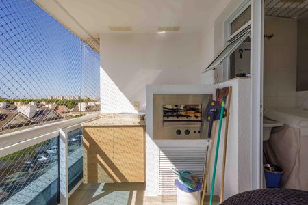 Apartamento à venda com 107m², 3 quartos e 2 vagasVaranda