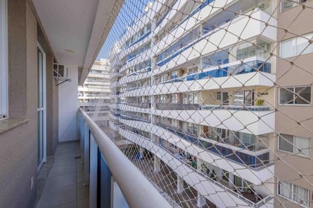 Apartamento à venda com 107m², 3 quartos e 2 vagasSuíte Varanda