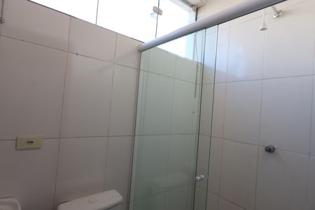 Apartamento para alugar com 38m², 2 quartos e sem vagaBanheiro